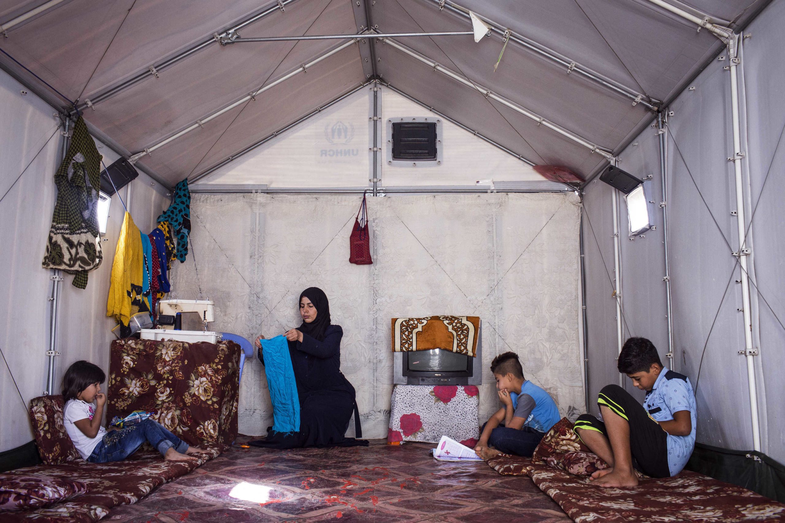 Ensuring safety and dignity with RHUs in Iraq camps
