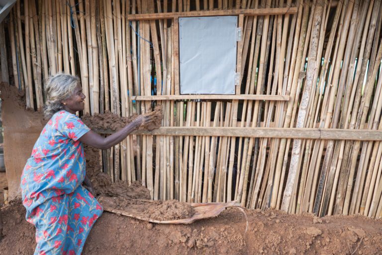 Panel discussion @ HNPW: Localising stockpiled family shelter DSC06102 1 768x512