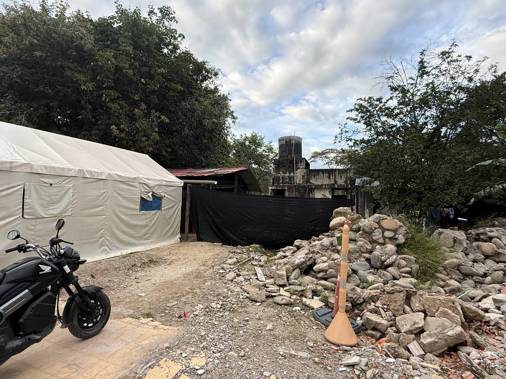 santa cecilia new shelter next to ruins